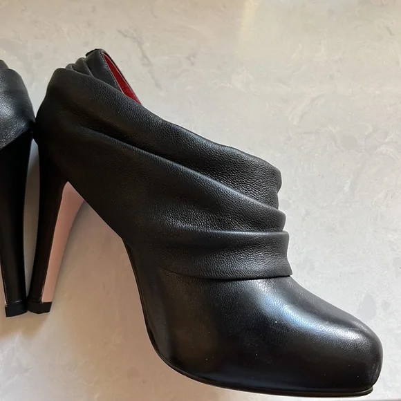 Elle black high-heeled booties - Picture 9 of 10